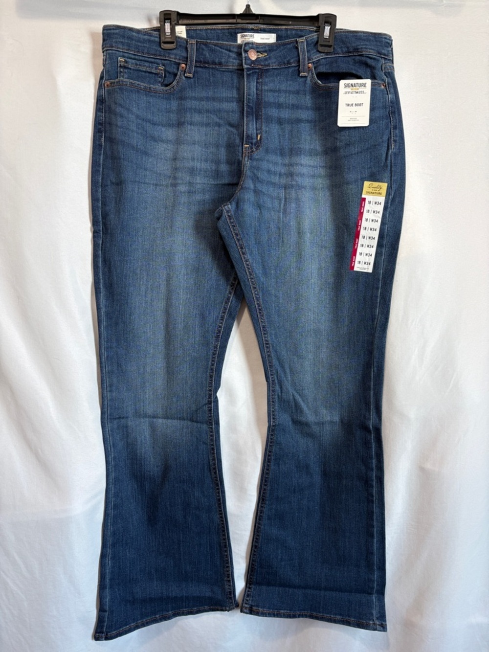 Signature Women’s Dark Blue Flare Jeans XL27